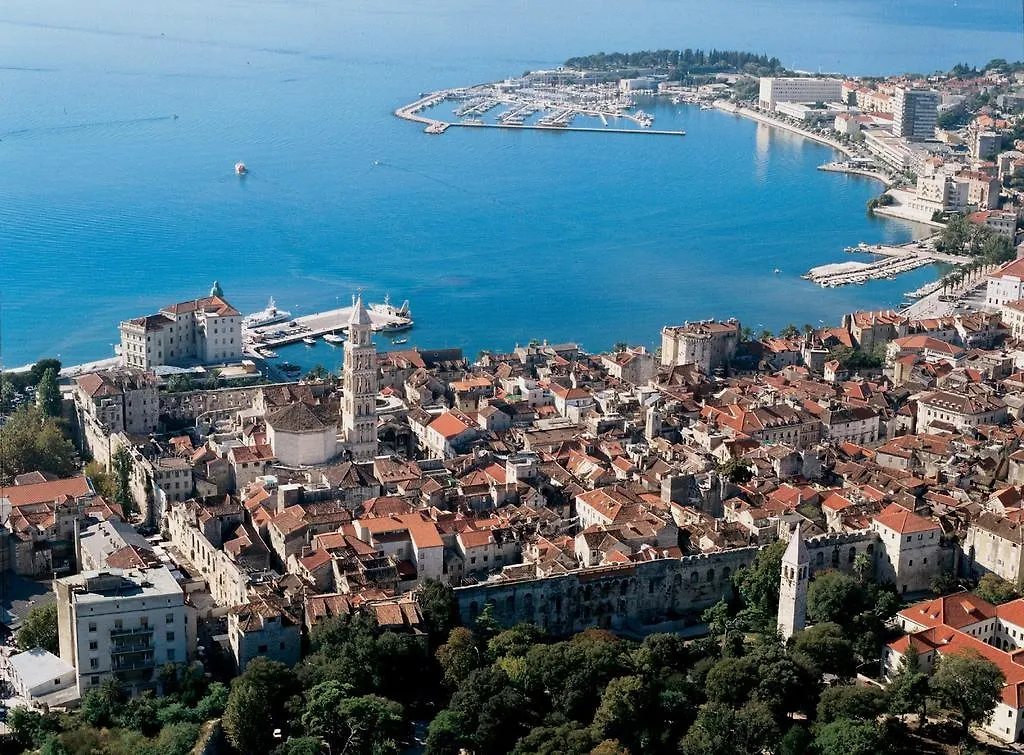 Apartments Mihaela Split